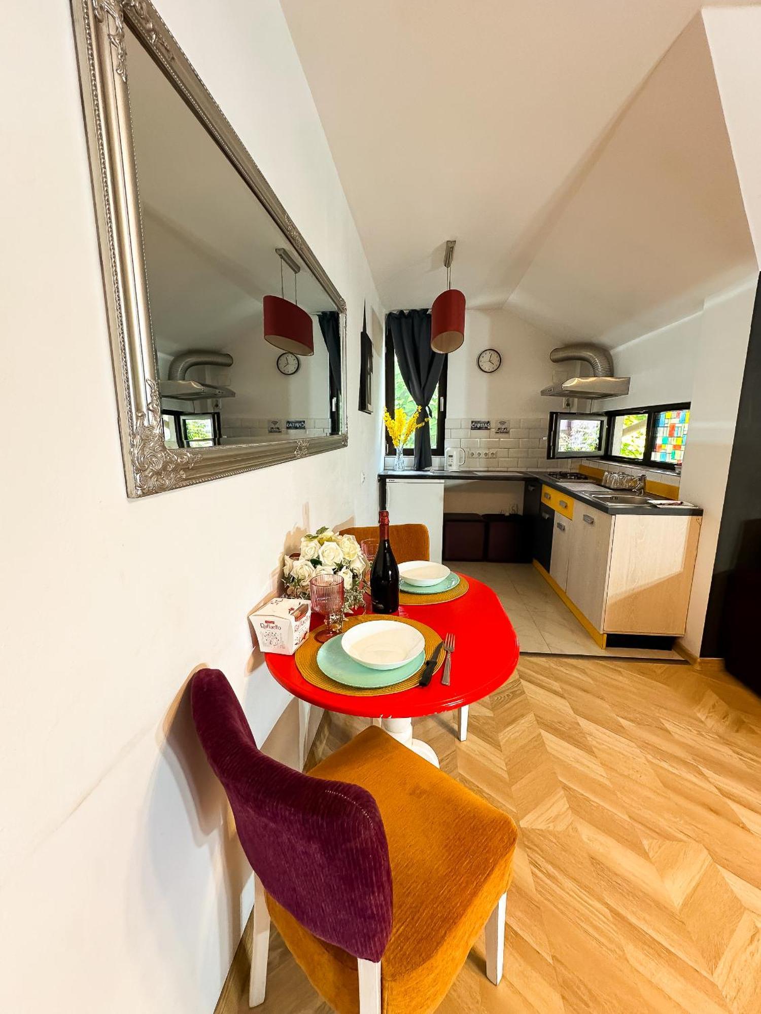 The Vintage - Wonderful Apartment In Best Location Craiova Exterior photo
